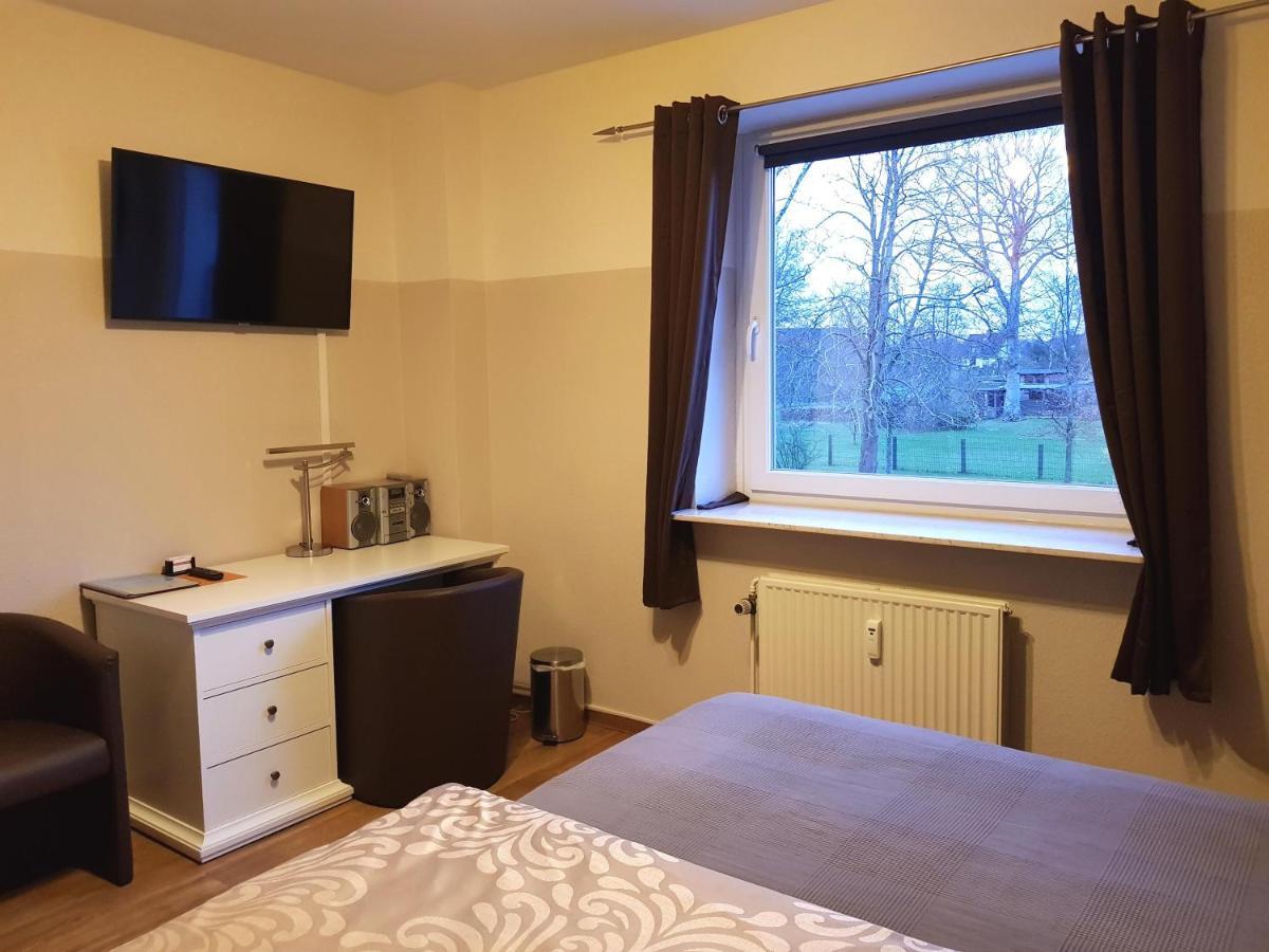 Flensburg Ferienwohnungen Apartment 1 المظهر الخارجي الصورة