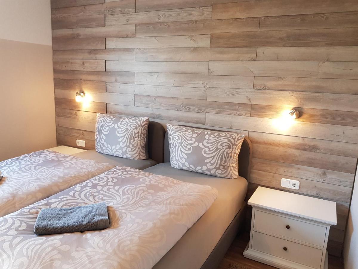 Flensburg Ferienwohnungen Apartment 1 المظهر الخارجي الصورة